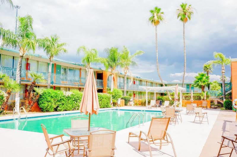 Knights Inn Tucson Bagian luar foto